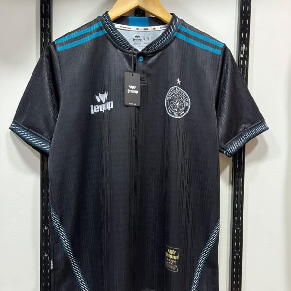 Camiseta Celtic negro-jade